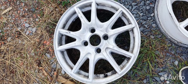 Продам литые диски r14