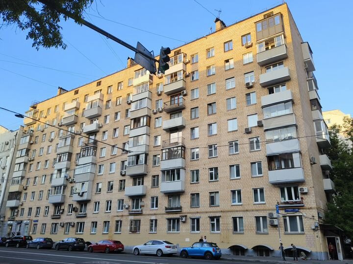 2-к. квартира, 41 м², 6/9 эт.