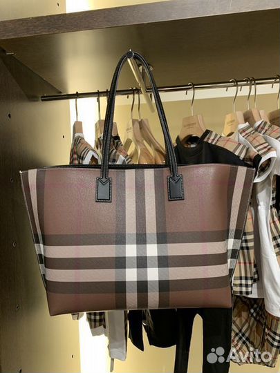 Сумка Burberry оригинал новая