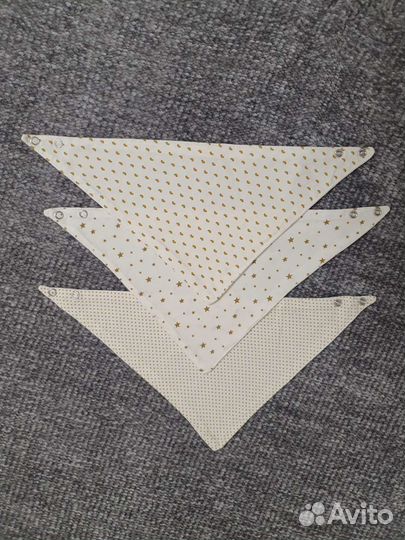 Нагрудники слюнявчики