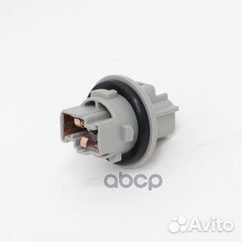 Патрон лампы Toyota/Оригинал/ 9007560028 toyota