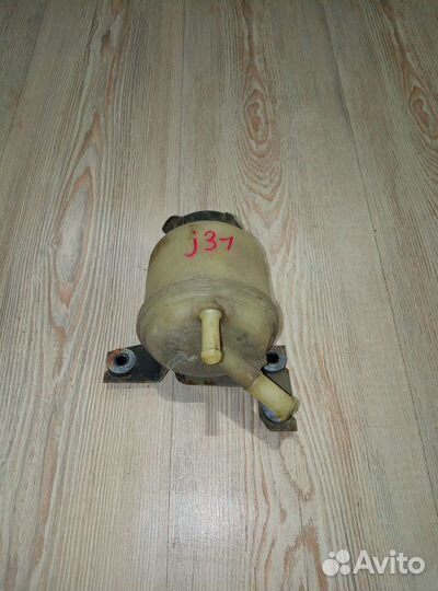 Бачок гидроусилителя гур Nissan teana J31