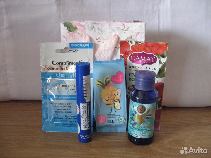 Подарочные наборы косметики Yves Rocher