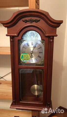 Интерьерные часы Citizen с мелодией и боем