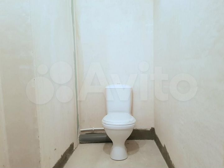 2-к. квартира, 76,5 м², 4/10 эт.