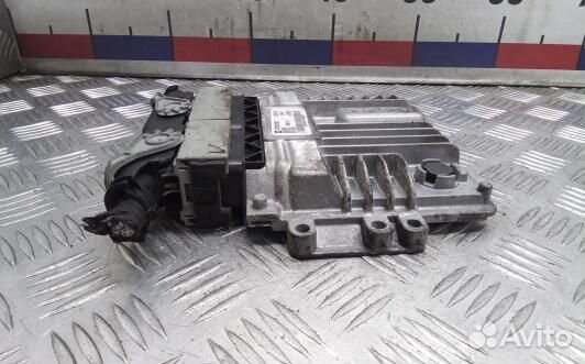 Блок управления двс chevrolet orlando (4TD04PC01)