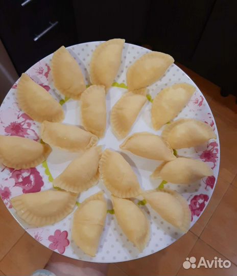 Вареники домашние.Пельмени. Голубцы. Долма