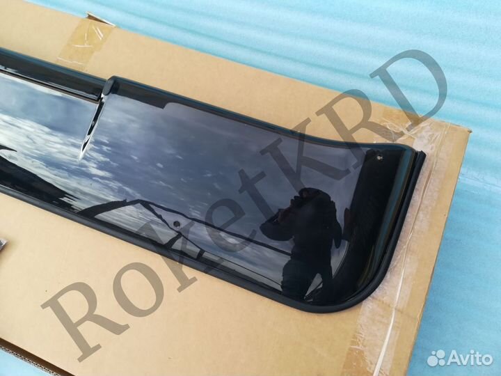 Козырек люка toyota land cruiser 100 / lx 470