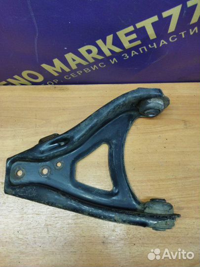 Рычаг подвески передний правый Renault Megane 1