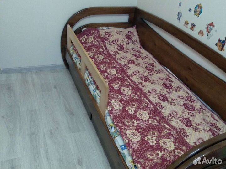 Бортики в кроватку