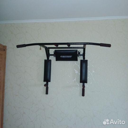 Турник настенный 3 в 1 бу