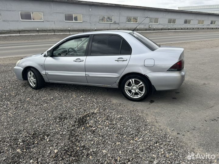 Mitsubishi Lancer 1.6 МТ, 2005, 340 000 км