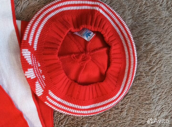 Берет,шарф и перчатки adidas