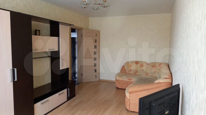 2-к. квартира, 52 м², 4/4 эт.