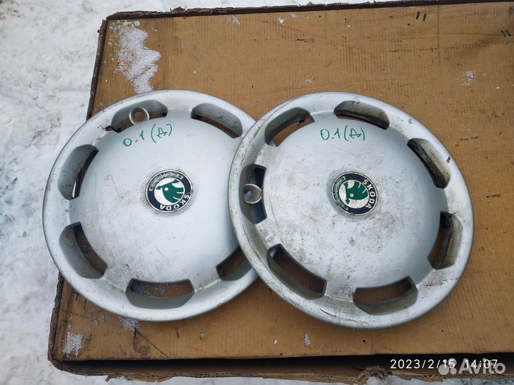 1U0601147C Skoda Octavia A4 колпак колесный R15