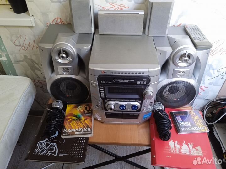 Музыкальный центр LG с караоке