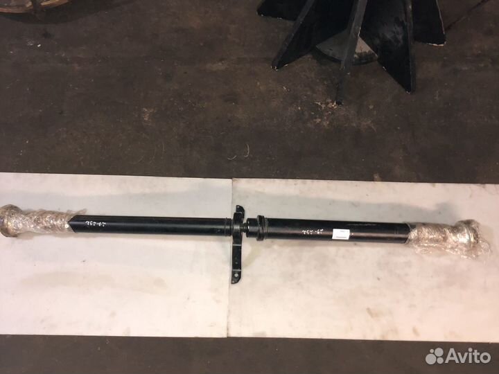 Кардан Ауди А5 8T0521101 2009 год