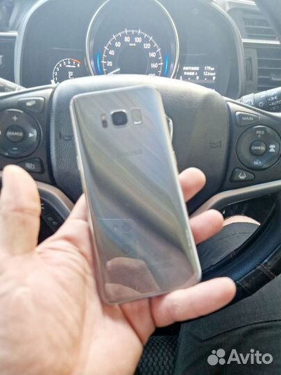 Samsung Galaxy S8, 4/64 ГБ