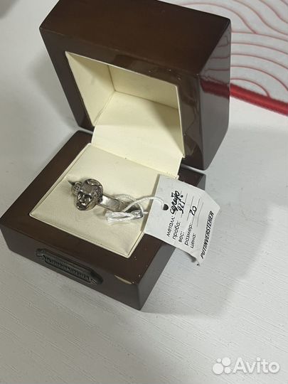 Серебряное кольцо