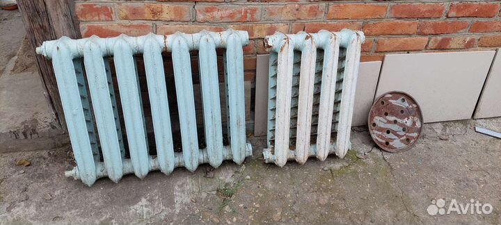 Радиатор отопления чугунный