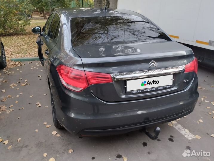 Citroen C4 1.6 МТ, 2015, битый, 170 000 км
