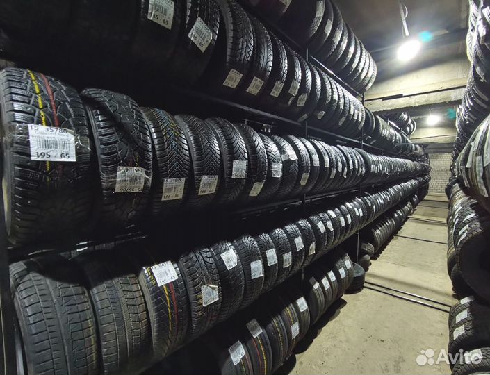 Kumho Solus TA21 255/35 R20