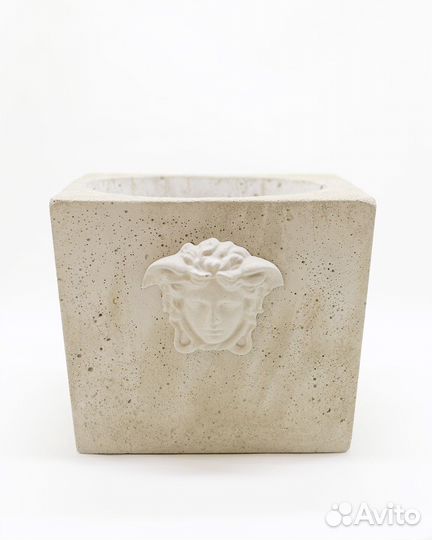 Кашпо бетонное