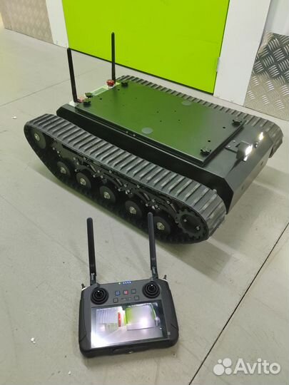 Радиоуправляемый танк с грузом до 50 кг