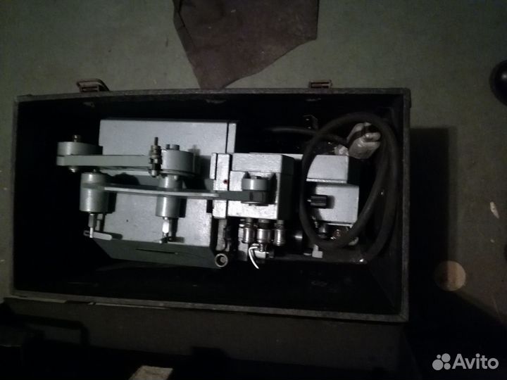 Кинопроектор Украина. Кофр. бу. СССР