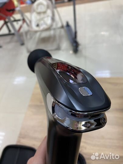 Массажер Fascial GUN PRO