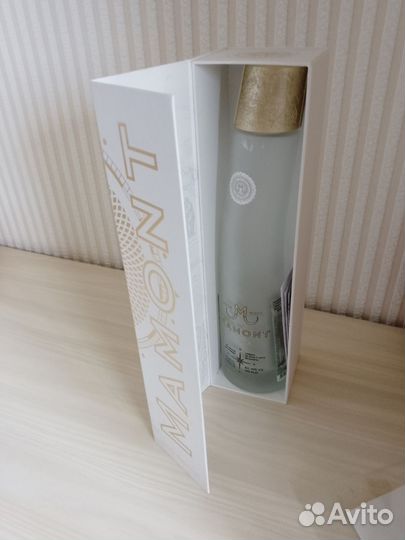 Бутылка Мамонт 1 л