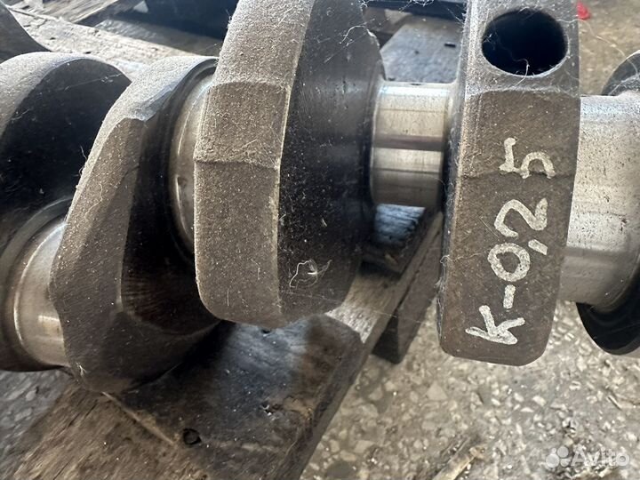 Коленвал man 0826