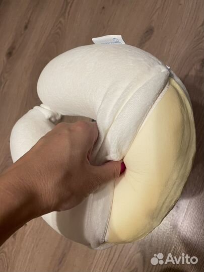 Подушка для путешествий детская