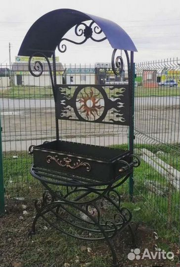 Мангальная зона под крышей