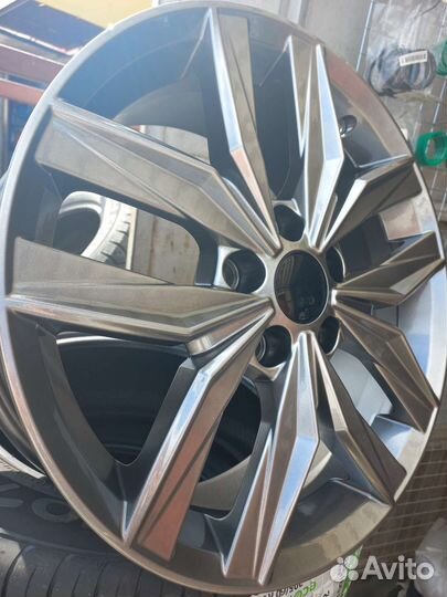 Диски R17 5x114.3 KC 774 Дарк Платинум