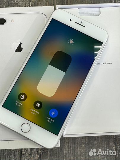iPhone 8 plus 64 silver