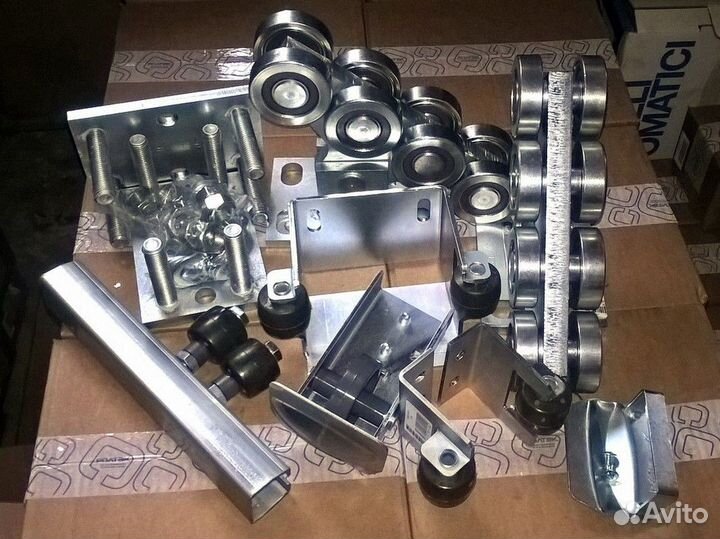 Комплект для откатных ворот в наличии, на складе