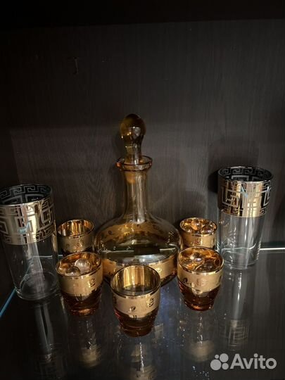 Золотой набор графин и 5 рюмок