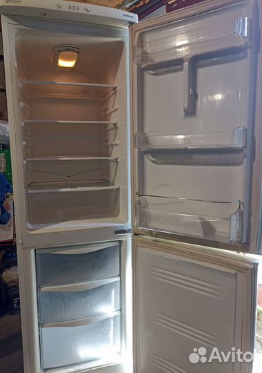 Холодильник