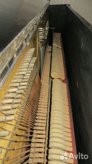 Продаю пианино