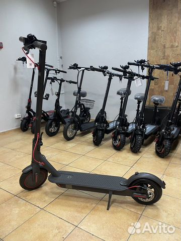 Электросамокат Ксиоми м 365 про