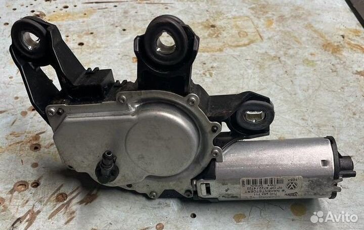 Мотор заднего стеклоочистителя VW Т5