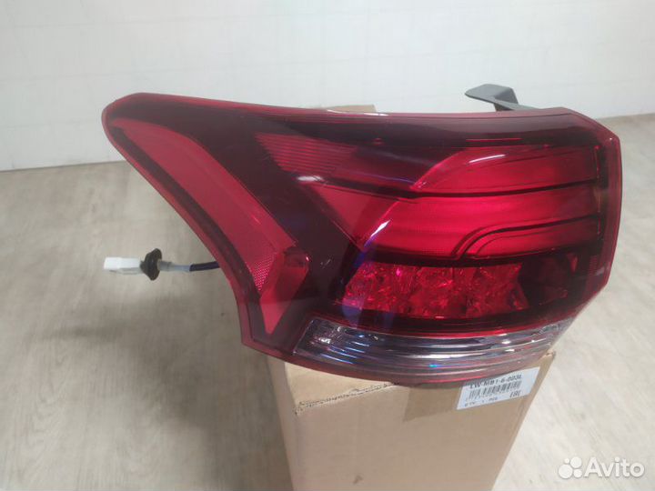 Фонарь В крыло задний левый Mitsubishi Outlander 3