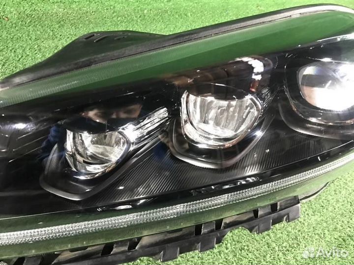 Фара левая Kia Sorento/Sorento Prime