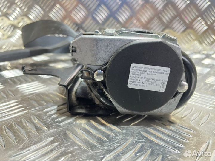 Ремень безопасности передний правый Nissan Leaf