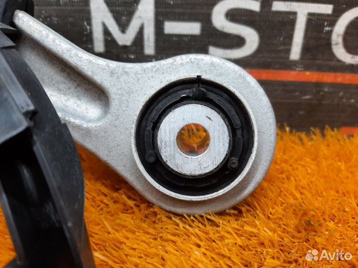 Рычаг подвески верхний задний правый Bmw 5-Series