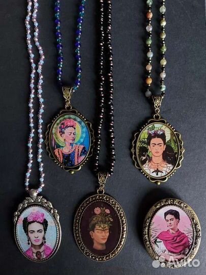 Кулон Фрида Кало