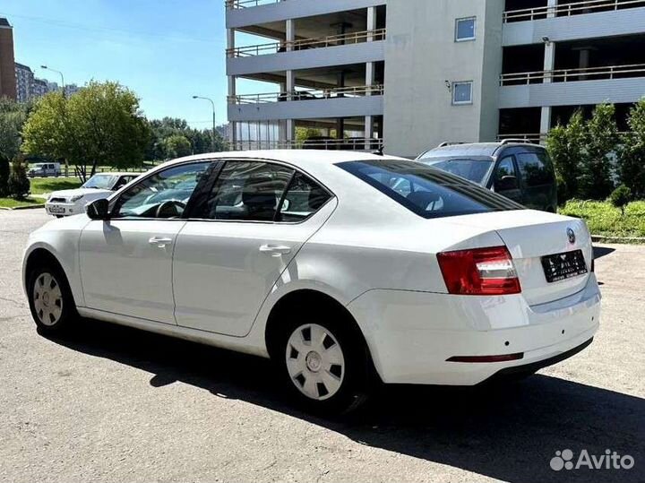 Skoda Octavia 1.6 AT, 2020, 141 522 км