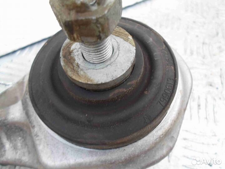 Рычаг передний правый нижний Mercedes S-klasse W22