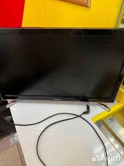 Телевизор Samsung UE22H5600AK